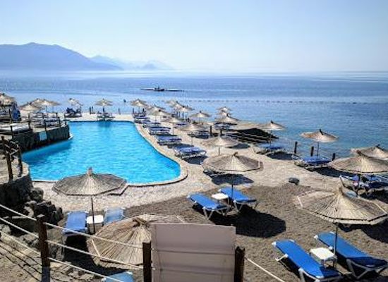 montenegro/budva/attraction/ploce-beach