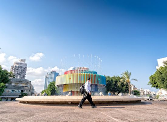 israel/tel-aviv-district/attraction/dizengoff-fountain