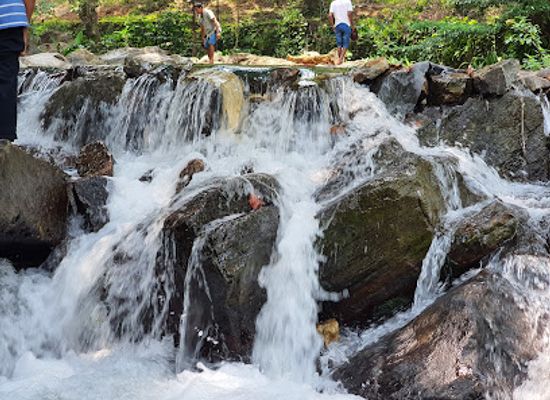 sri-lanka/ampara-district/attraction/gurulupotha-bathing-place