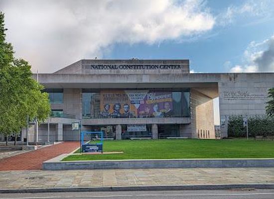 pennsylvania/philadelphia/attraction/national-constitution-center