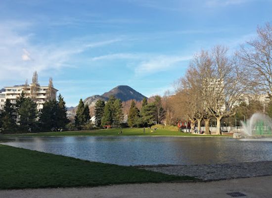 france/grenoble/attraction/parc-georges-pompidou