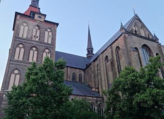 germany/rostock/attraction/st-mary-s-church-rostock