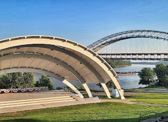 indiana/new-albany/attraction/riverfront-park