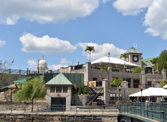 rhode-island/providence-county/attraction/waterplace-park