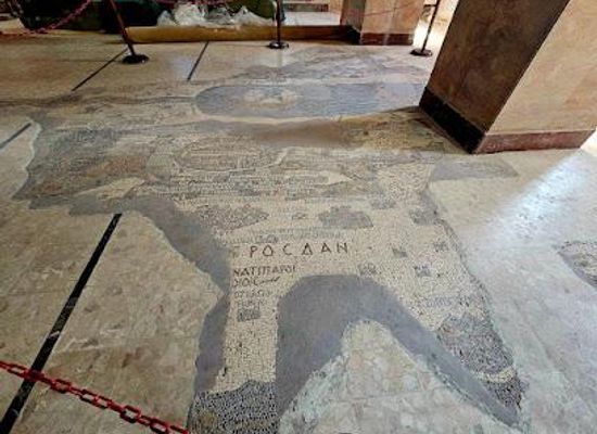 jordan/hamamat-ma-in/attraction/madaba-visitors-center