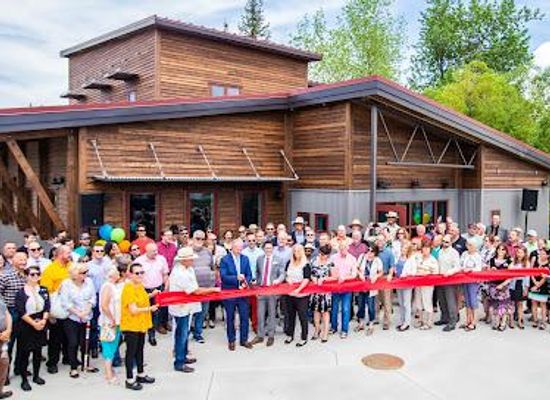 wyoming/wind-river-basin/attraction/lander-chamber-of-commerce-visitor-center-business-complex