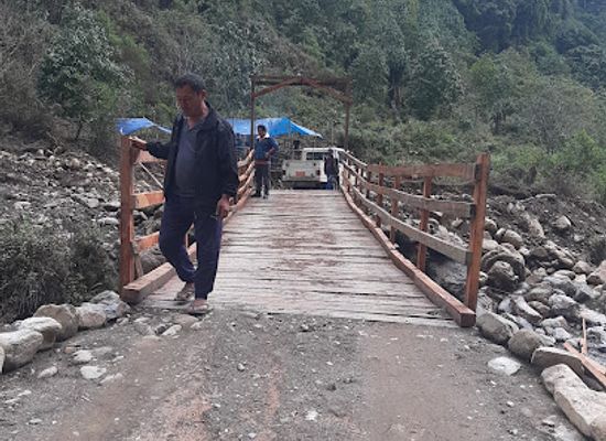 bhutan/zhemgang-district/attraction/pathibhara