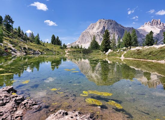 italy/cortina-d-ampezzo/attraction/lago-di-limides