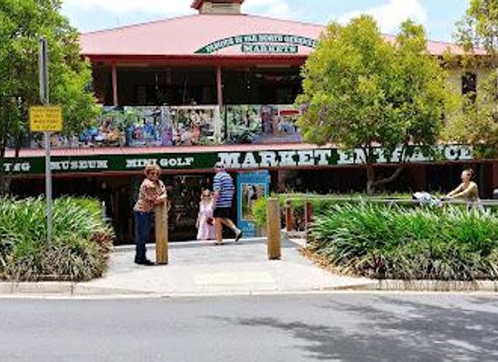 australia/cairns/attraction/kuranda-original-rainforest-markets