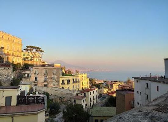 italy/naples/attraction/scalinata-della-discesa-del-petraio