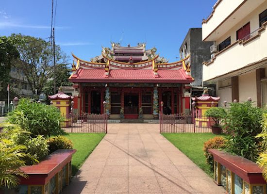 indonesia/north-sulawesi/attraction/ban-hing-kiong-temple-manado