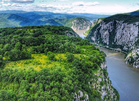 romania/mehedinti/attraction/traseul-turistic-ciucaru-mare
