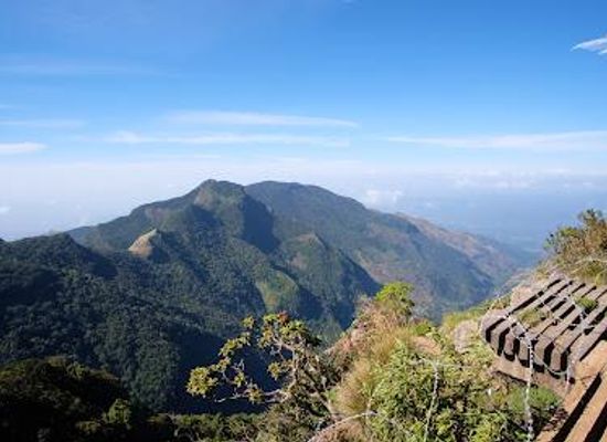 sri-lanka/ella/attraction/great-world-s-end-drop