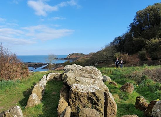 jersey/les-dirouilles/attraction/le-couperon-dolmen