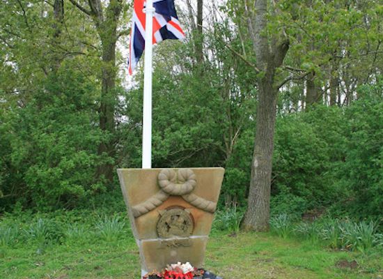 belgium/ypres/attraction/liverpool-scottish-memorial-railway-wood