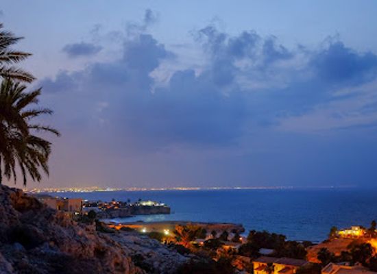 oman/muscat/qurum/attraction/qurum-hilltop