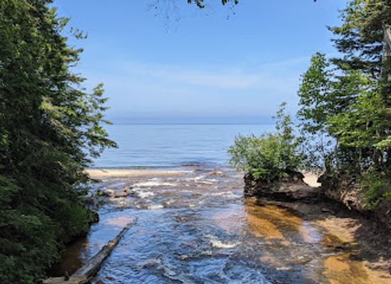 michigan/lower-peninsula/attraction/au-sable-light-station