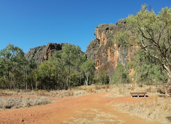 australia/bungle-bungle-range/attraction/dimalurru-tunnel-creek-national-park