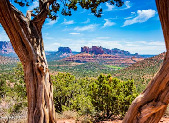 arizona/red-rock-country/attraction/lover-s-knoll