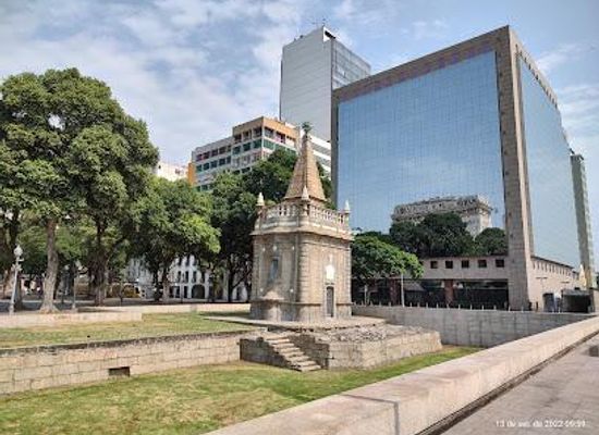 brazil/rio-de-janeiro/attraction/praca-xv-de-novembro