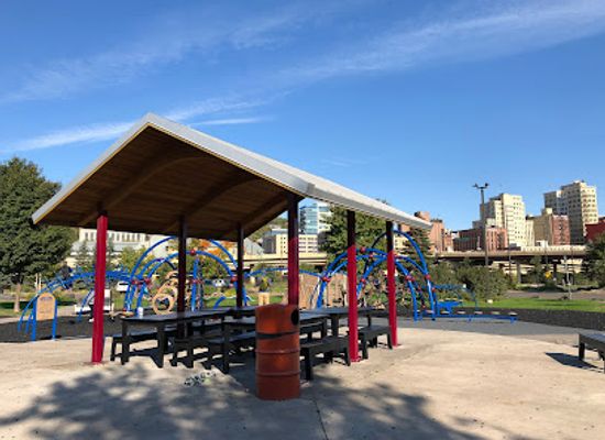 minnesota/duluth/attraction/playfront-park