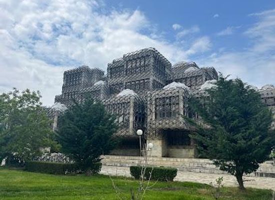 kosovo/podujevo/attraction/the-national-university-library-of-kosovo-pjeter-bogdani