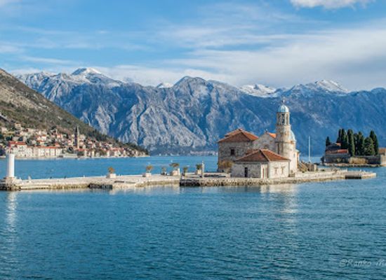 montenegro/bay-of-kotor/attraction/sea-stars-boat-tours-kotor-blue-cave-speed-boat-tour
