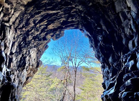 north-carolina/mountain-region/attraction/tory-s-den-cave