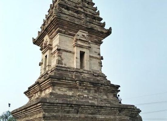 indonesia/surabaya/attraction/jawi-temple