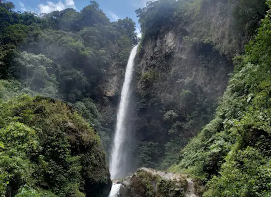 ecuador/morona-santiago-region/attraction/cascada-el-rocio-machay