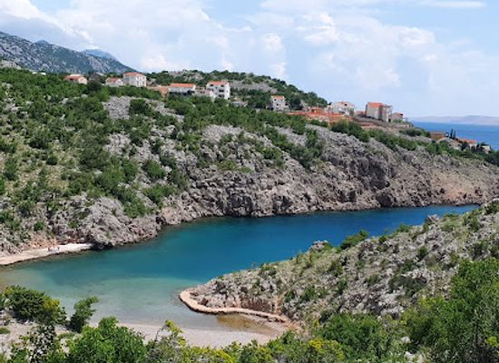 croatia/lika/attraction/beach-trodrazica