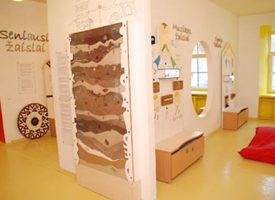 lithuania/vilnius-region/attraction/toy-museum