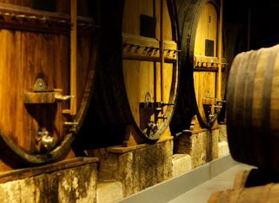 portugal/lamego/attraction/vasques-de-carvalho-port-wine