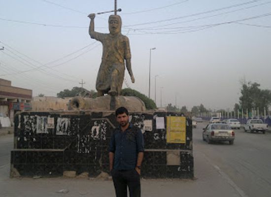 iraq/qadisiyyah/attraction/the-man-and-the-gun