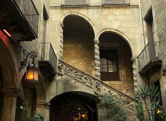 spain/barcelona/attraction/palau-dalmases