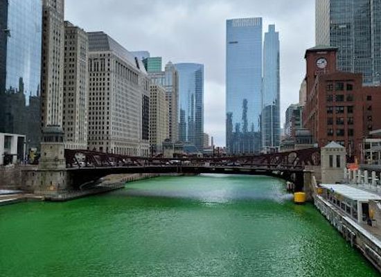 illinois/chicago/attraction/dearborn-street-bridge