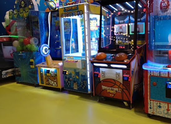 israel/eilat/north-beach/attraction/babylon-park