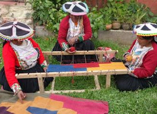 peru/cusco/attraction/traditional-textile-center-of-cusco
