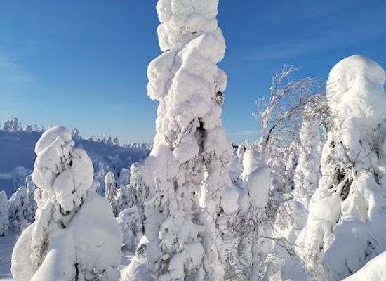finland/ruka-kuusamo/attraction/pirunkirkko-cave