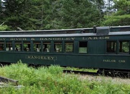 maine/south-portland/attraction/maine-narrow-gauge-railroad