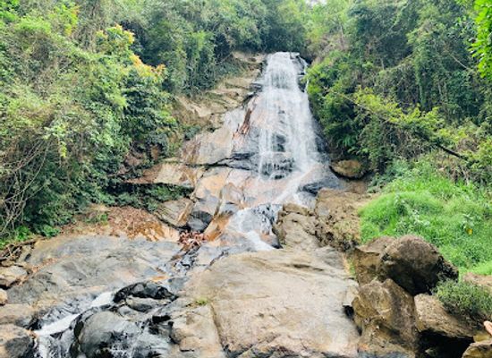 sri-lanka/ratnapura-district/attraction/beruwatta-falls