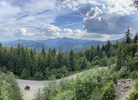 slovakia/kysuce/attraction/swing-on-a-hilltop