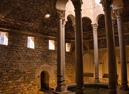 spain/girona/attraction/arab-baths