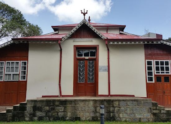 ethiopia/debre-libanos-monastery/attraction/addis-ababa-museum-meskel-square