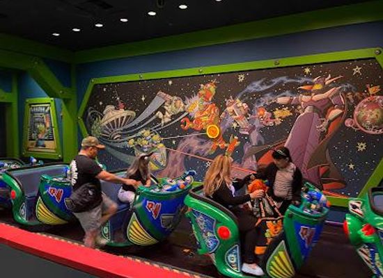 california/orange-county/attraction/buzz-lightyear-astro-blasters