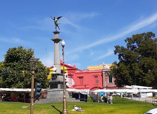 argentina/buenos-aires/recoleta/attraction/plaza-san-martin-de-tours
