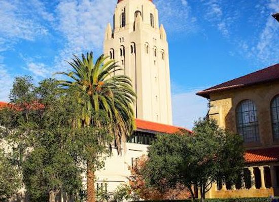 california/palo-alto/attraction/hoover-tower