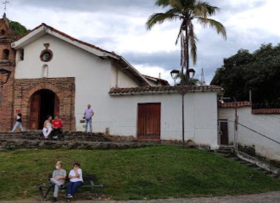 colombia/cali/attraction/san-antonio-chapel
