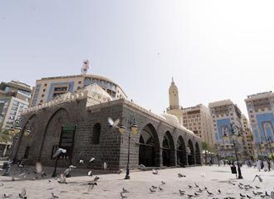 saudi-arabia/medina/attraction/mosque-of-al-ghamama