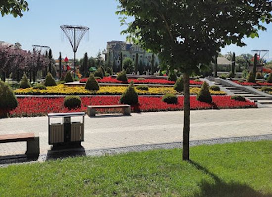 tajikistan/hisor-valley/attraction/ahmad-donish-park